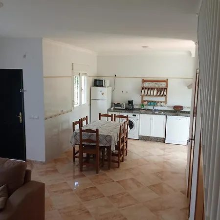 El Mirlo * קוניל דה לה פרונטרה
